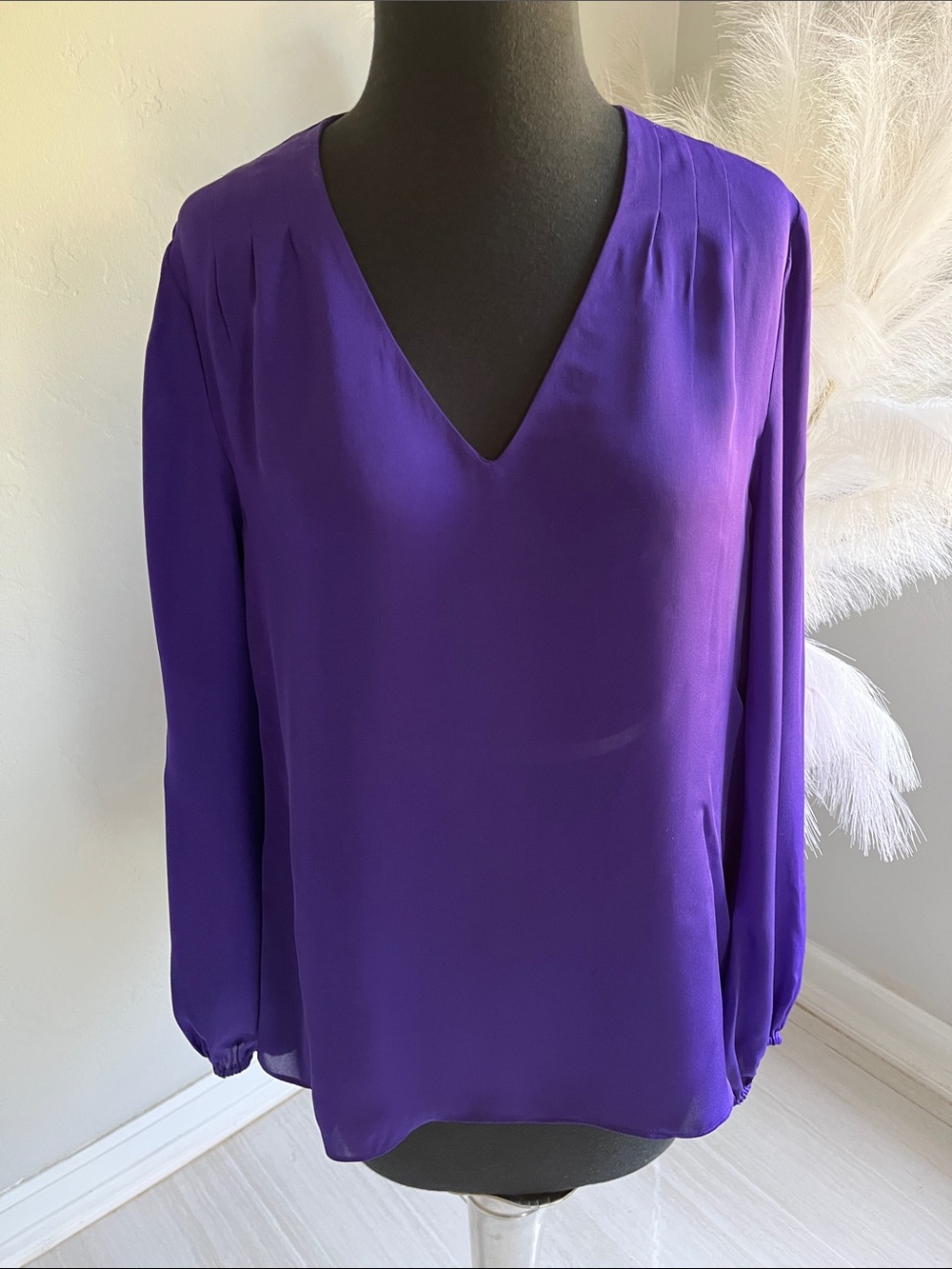 Diane Von Furstenberg Violet V-Neck Long Sleeve Blouse